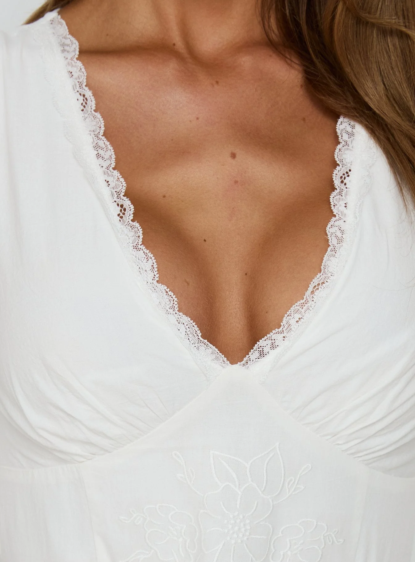 Splashy Lace Trim Mini Dress White - Image 6