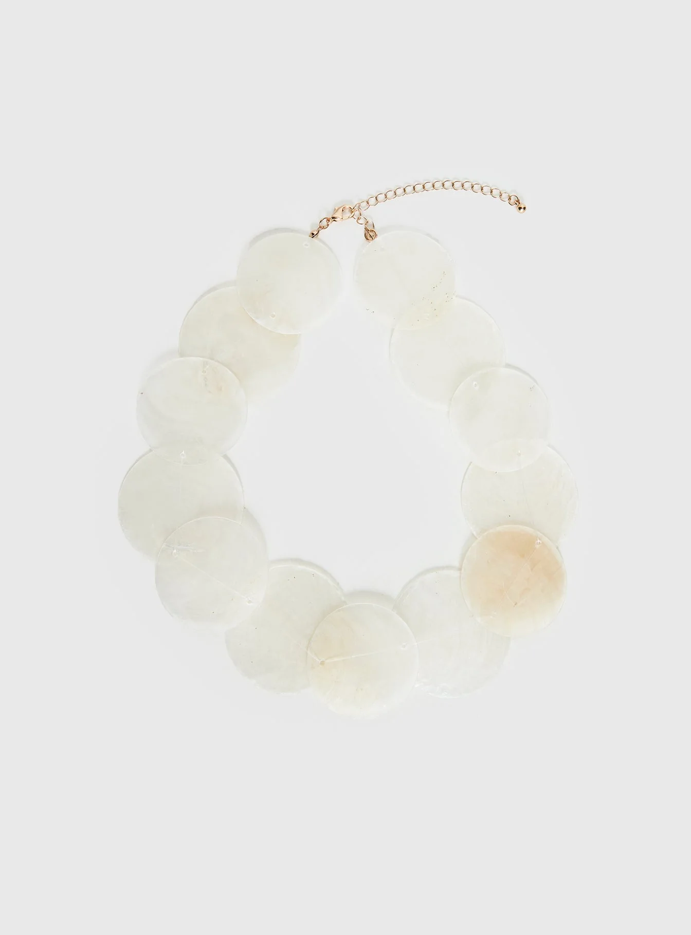 Summer Solstice Shell Detail Necklace White - Image 2