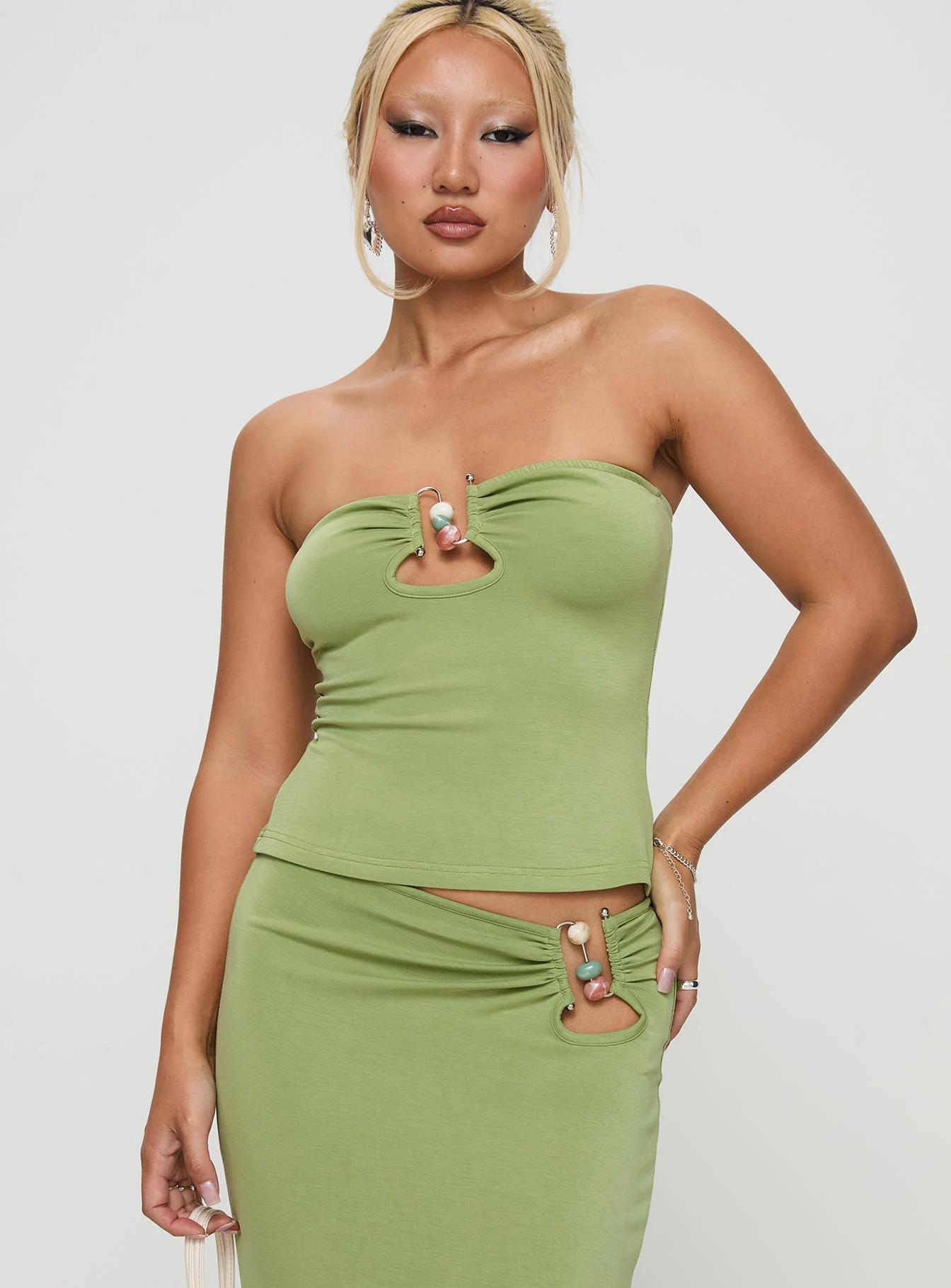 Sun Chaser Strapless Top Green - Image 2