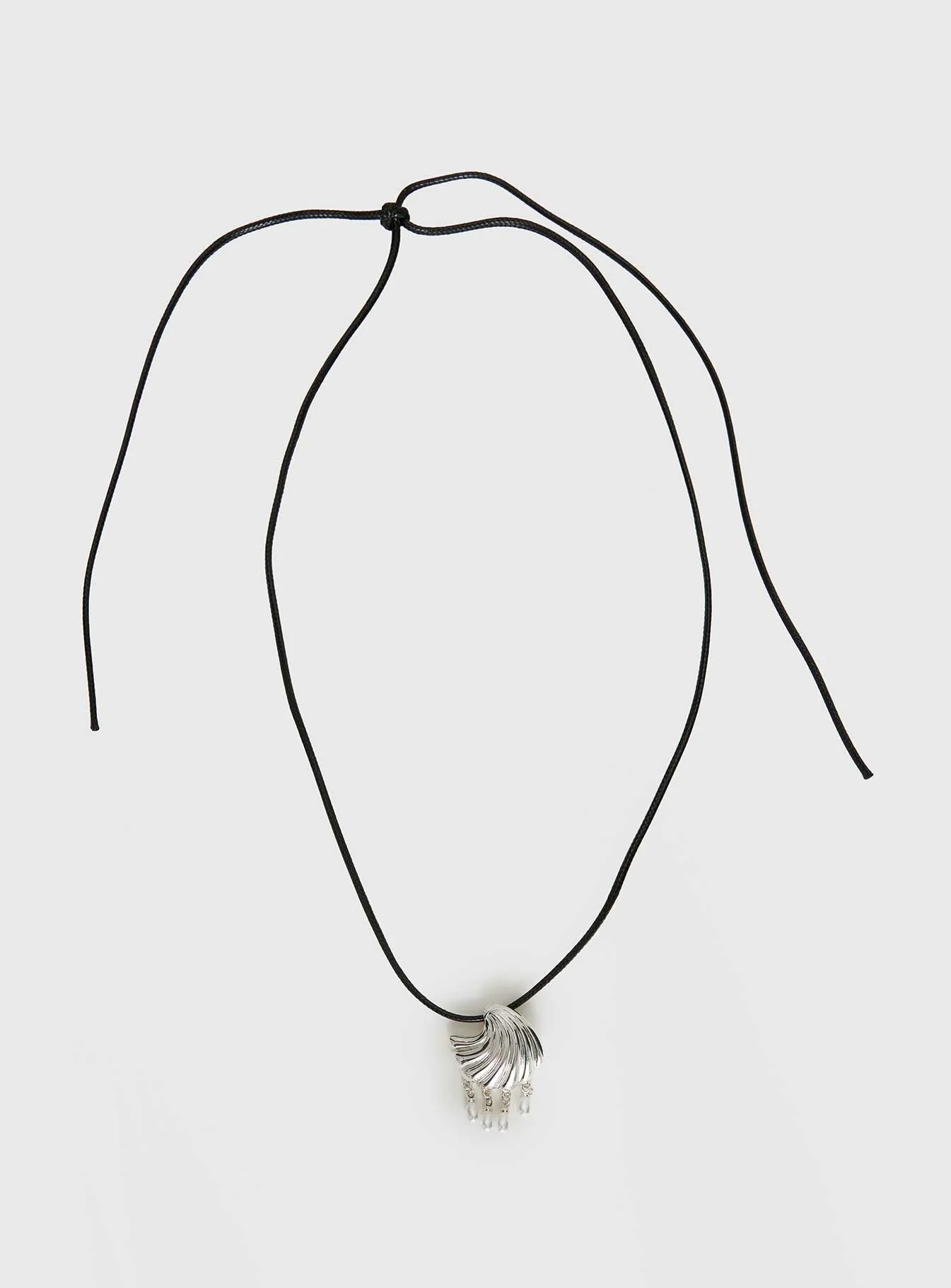 Sun Still Shines Shell Necklace Silver - Image 2