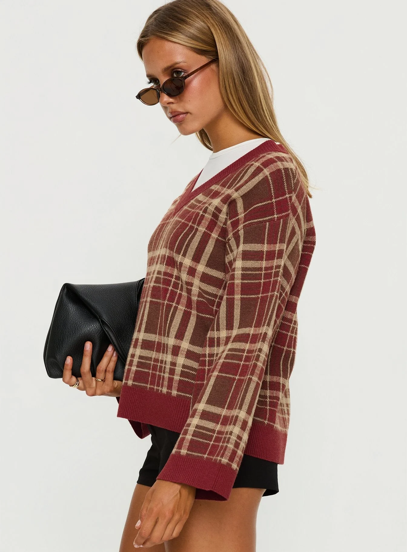 Sydda V Neck Knit Sweater Red Plaid - Image 4