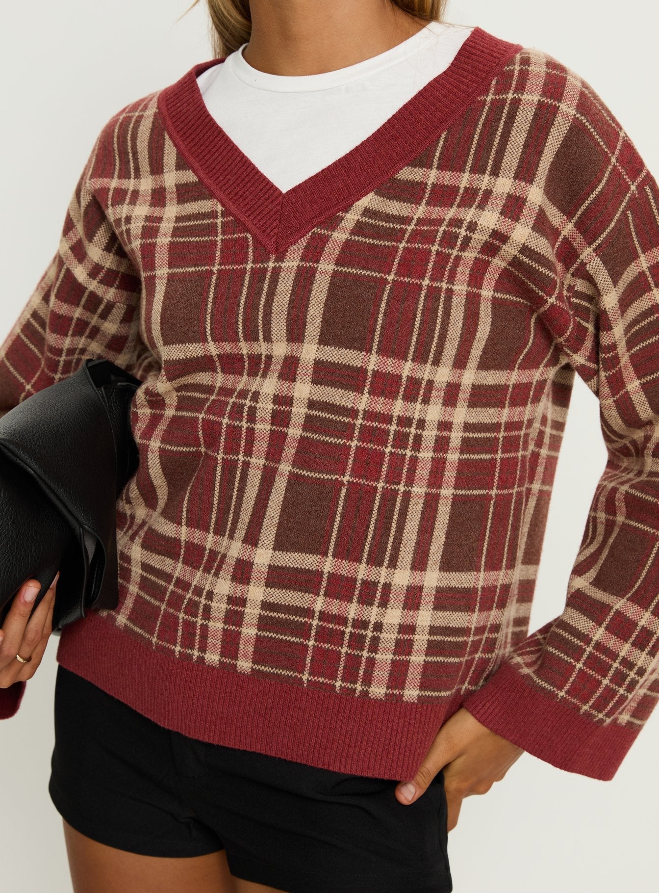 Sydda V Neck Knit Sweater Red Plaid - Image 6