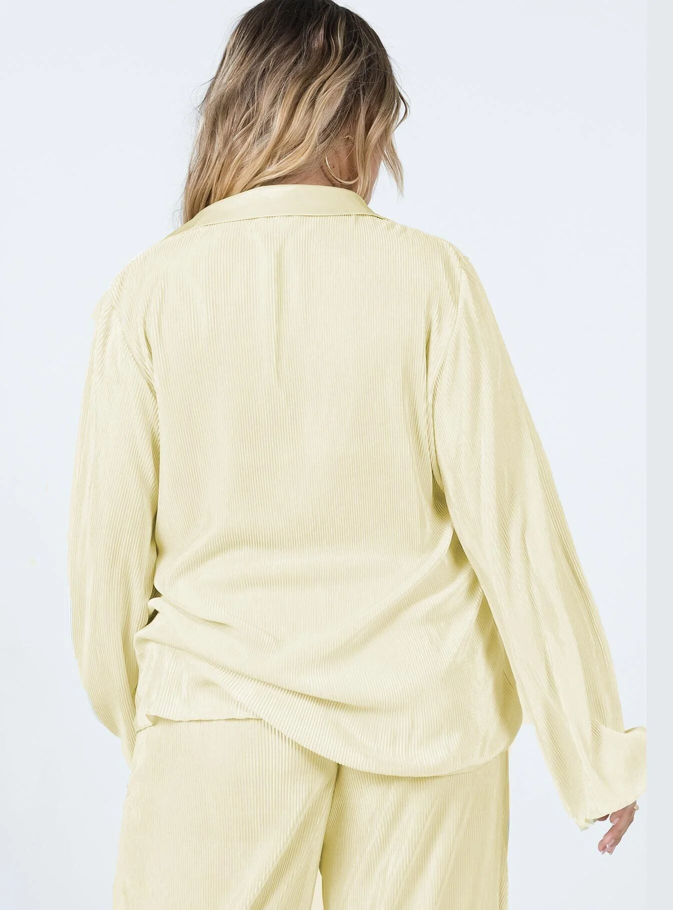 Taina Pleated Shirt Cream - Image 5