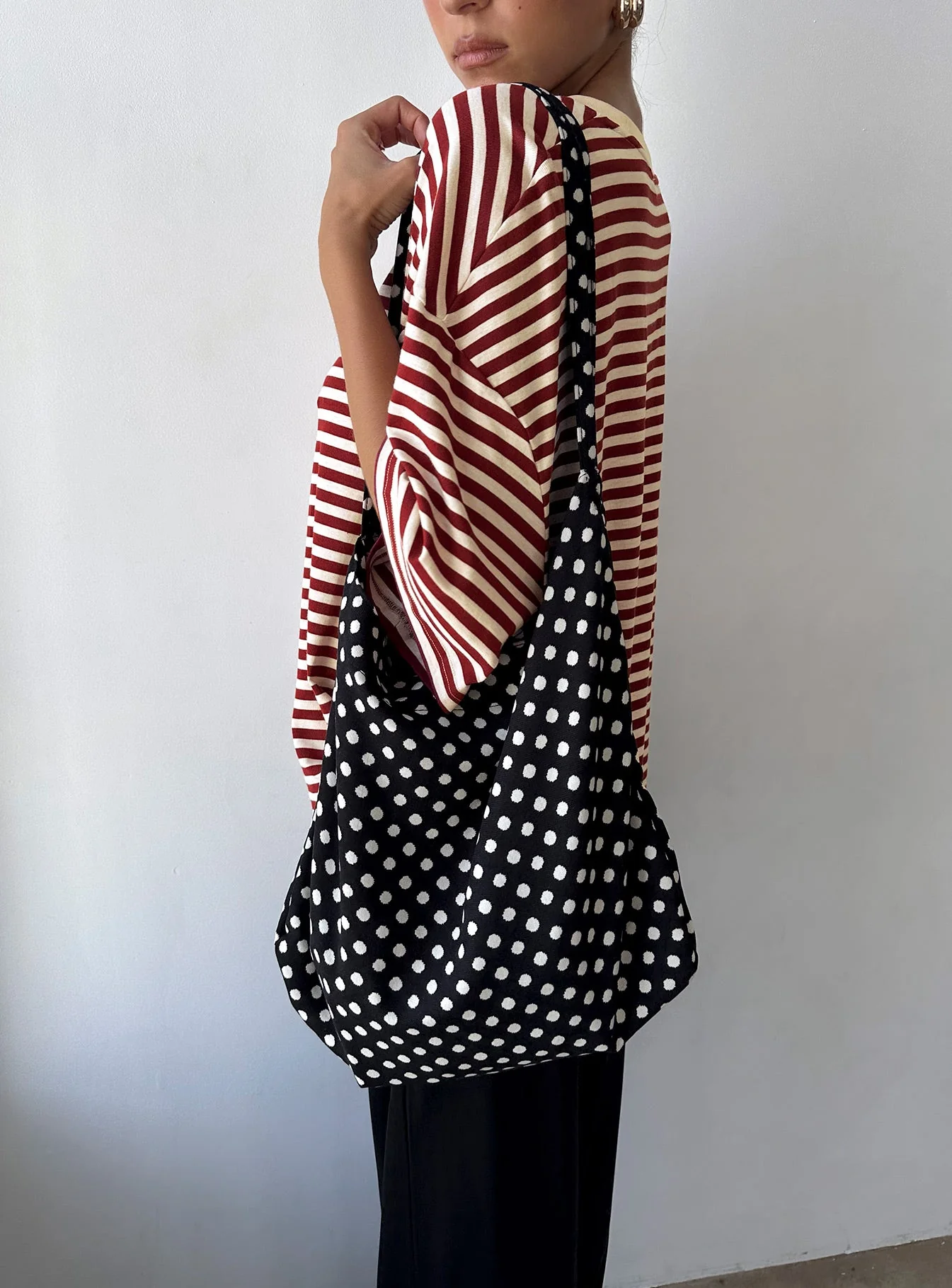 Tempting Tote Bag Black Polka - Image 6