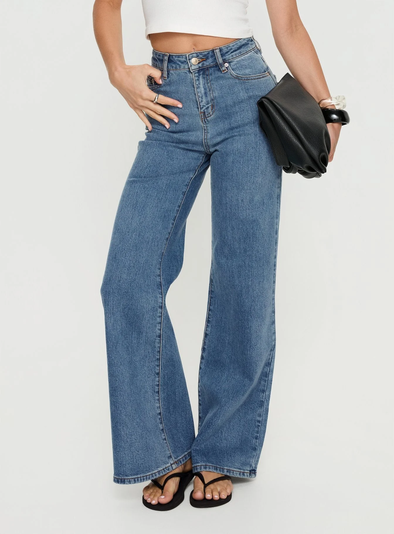 Thearlie High Rise Flared Jeans Mid Blue Wash