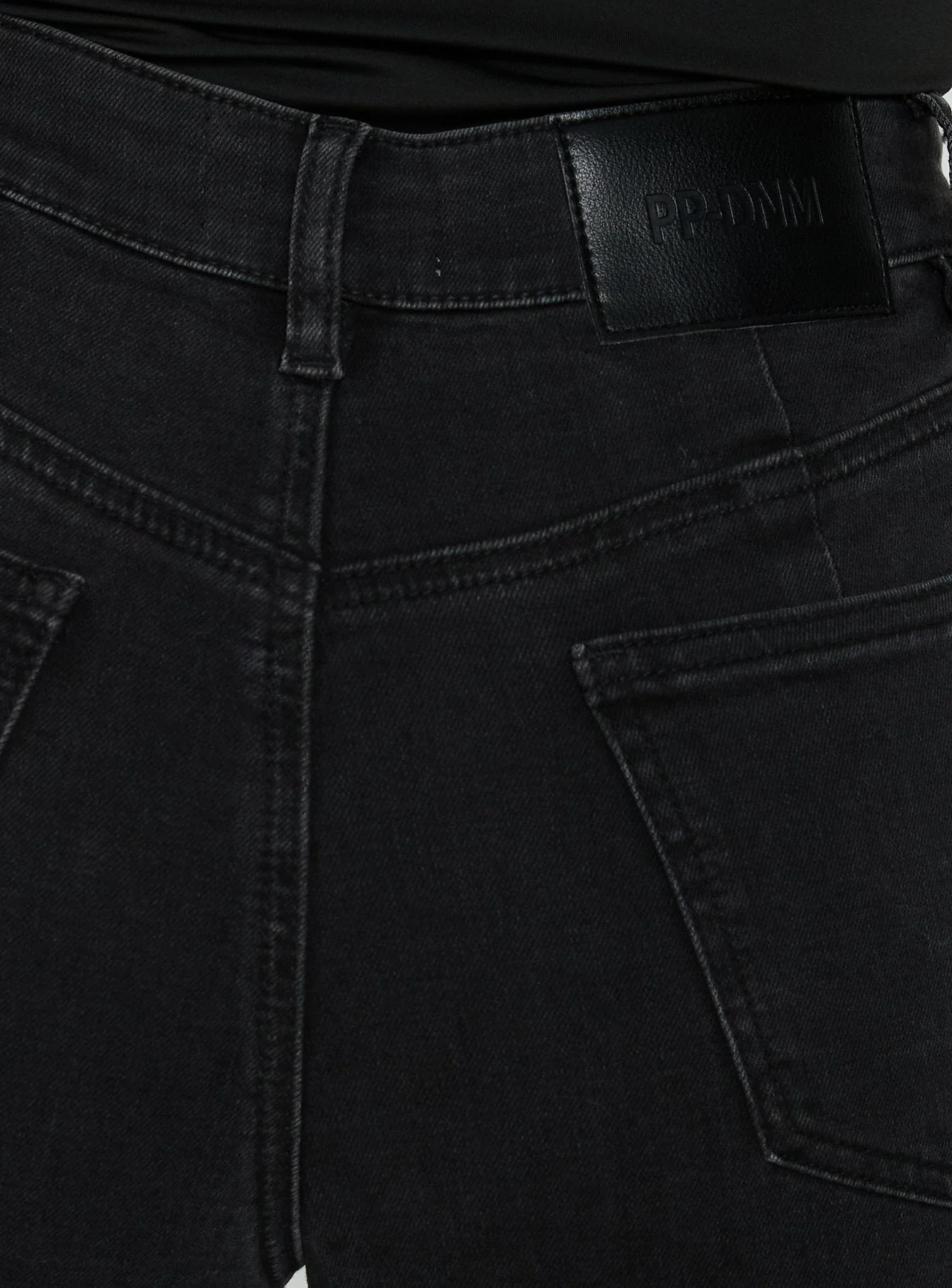 Thearlie High Rise Flared Jeans Washed Black - Image 6