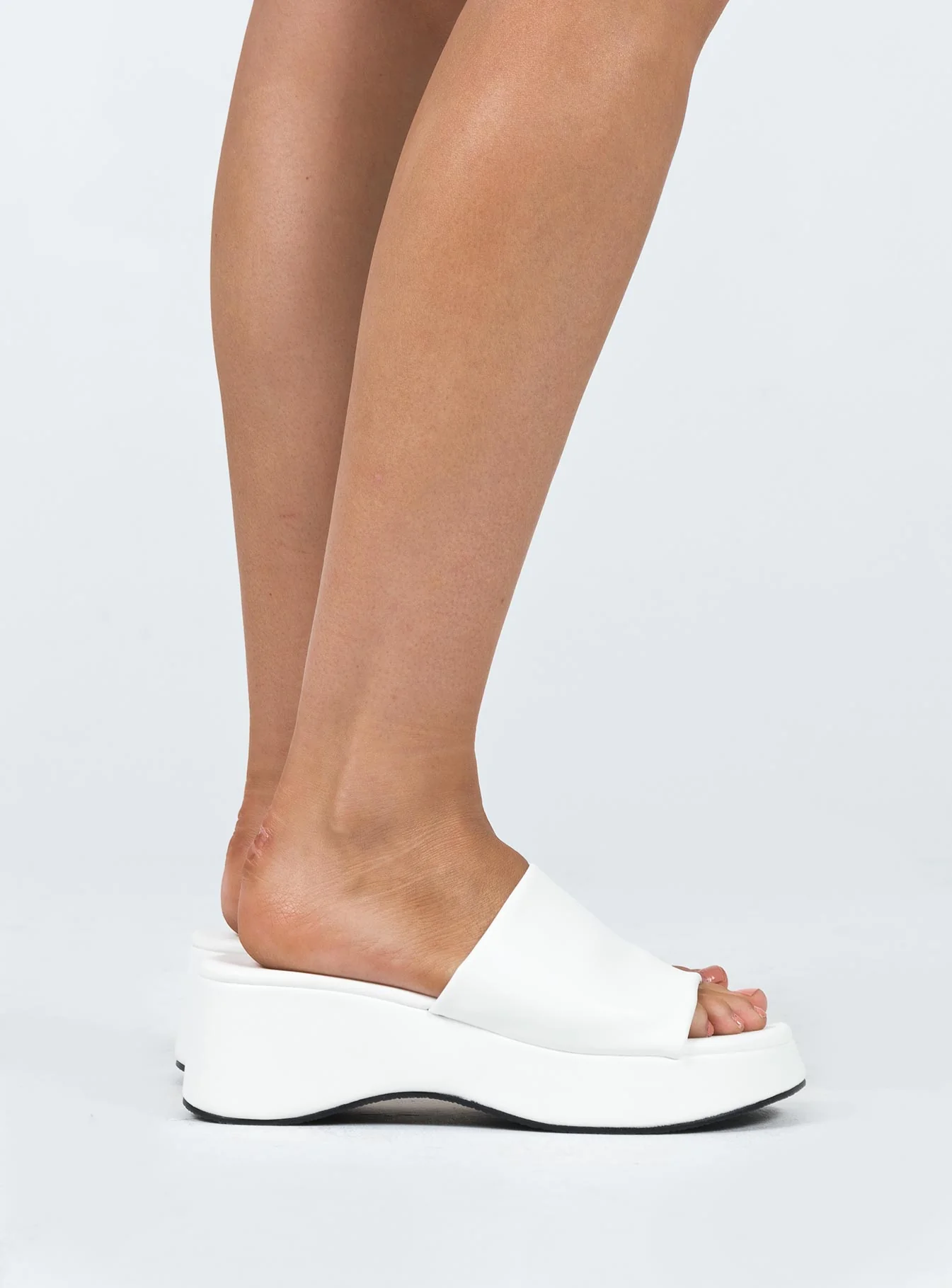 Therapy Cindy Sandals White - Image 3