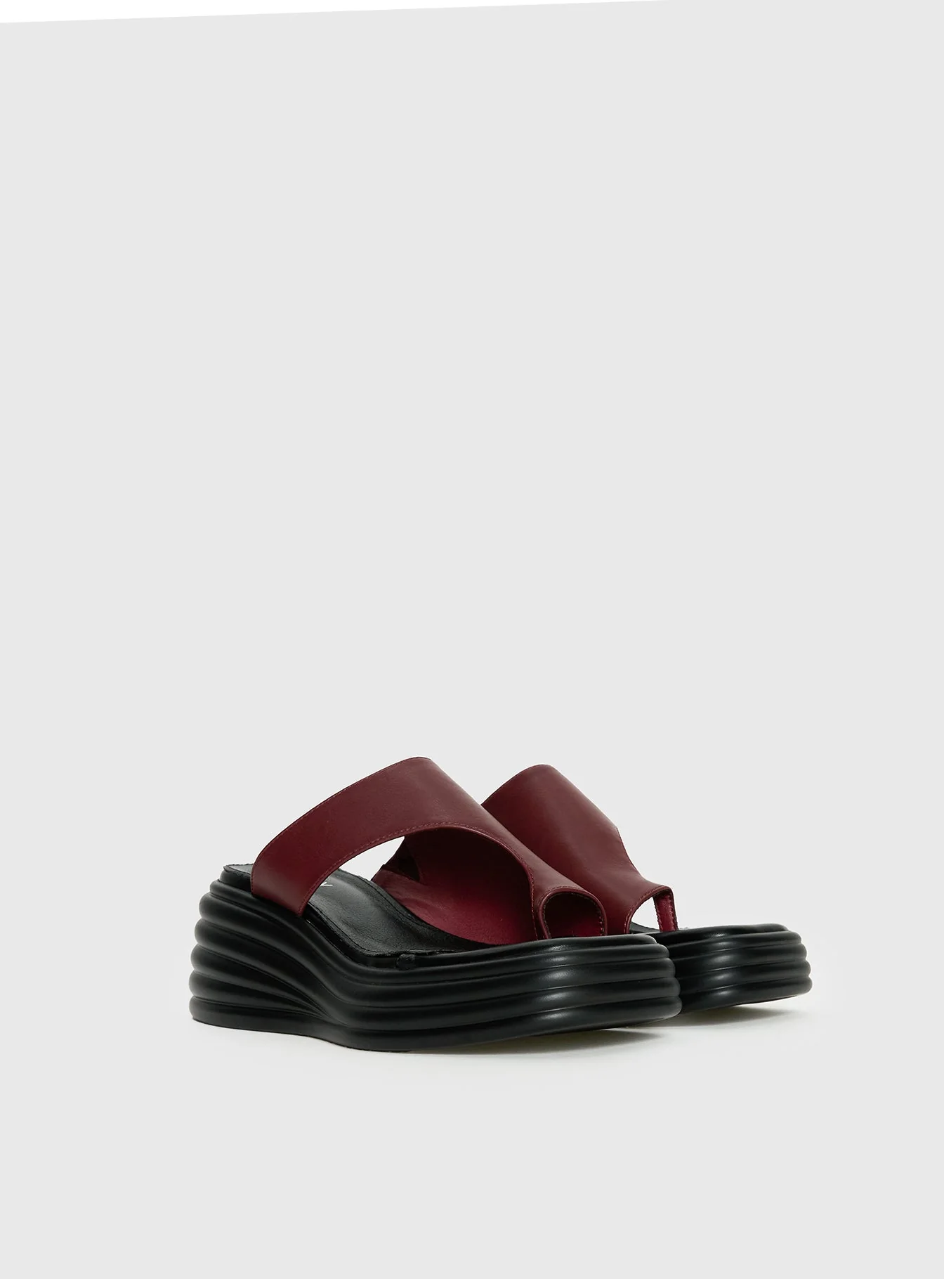 Therapy Finale Platform Sandals Red - Image 2