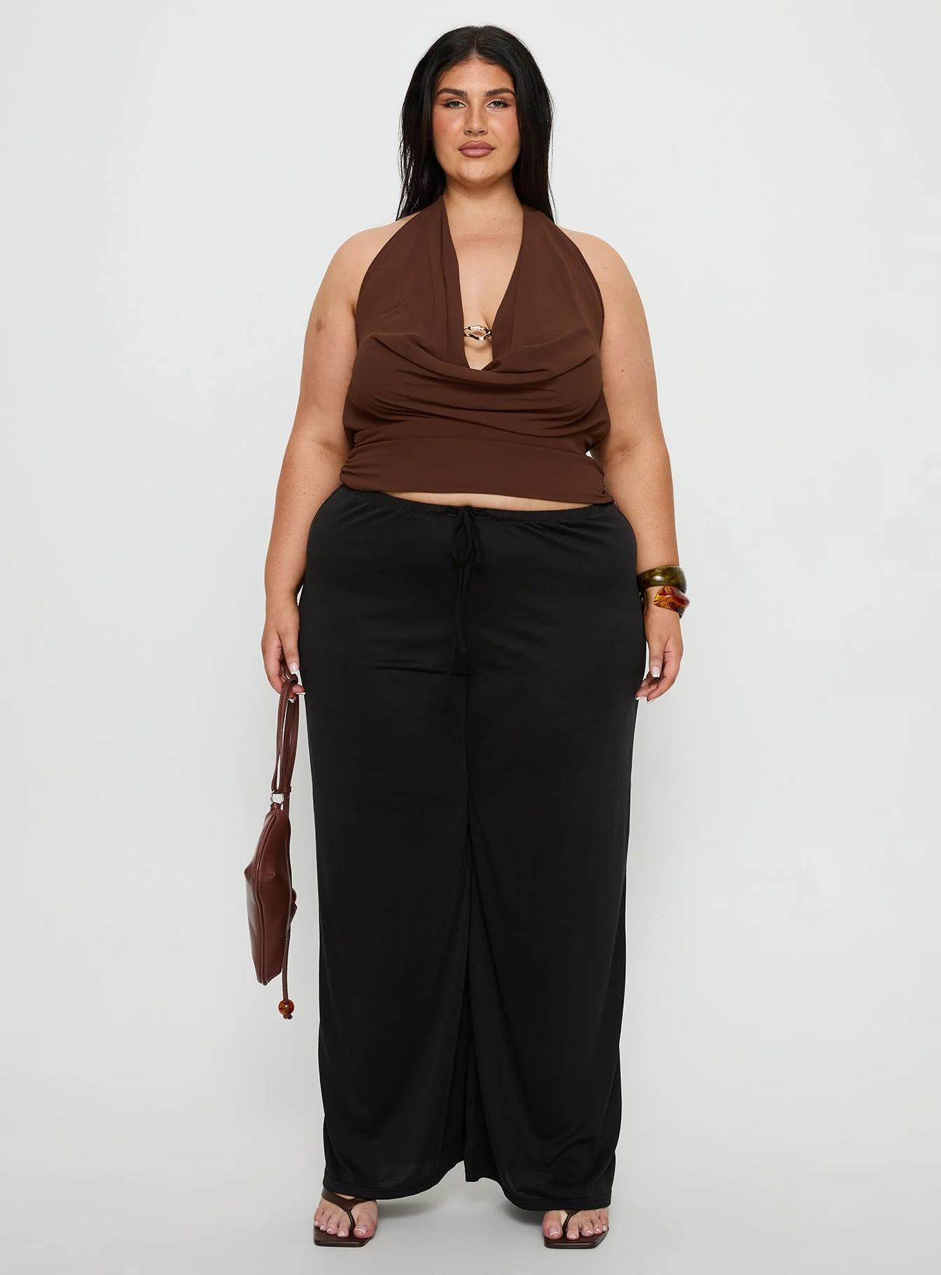 Treat You Better Plunge Hardware Detail Top Chocolate Curve - Image 7