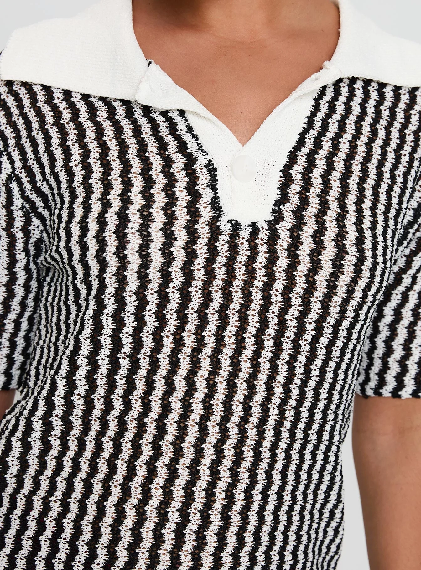 Tristar Collared Top Black - Image 6