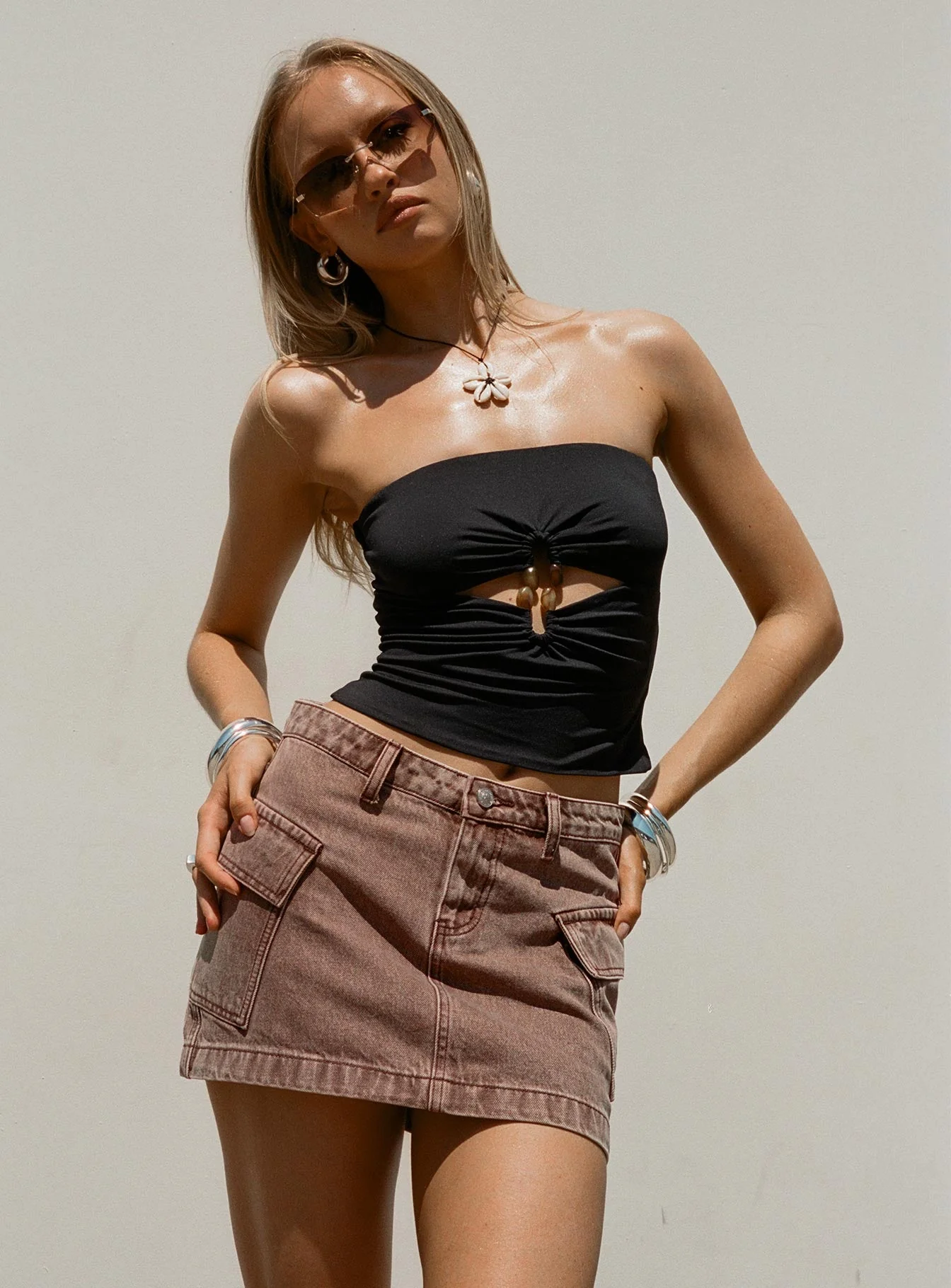 Turlock Cut Out Strapless Top Black - Image 2