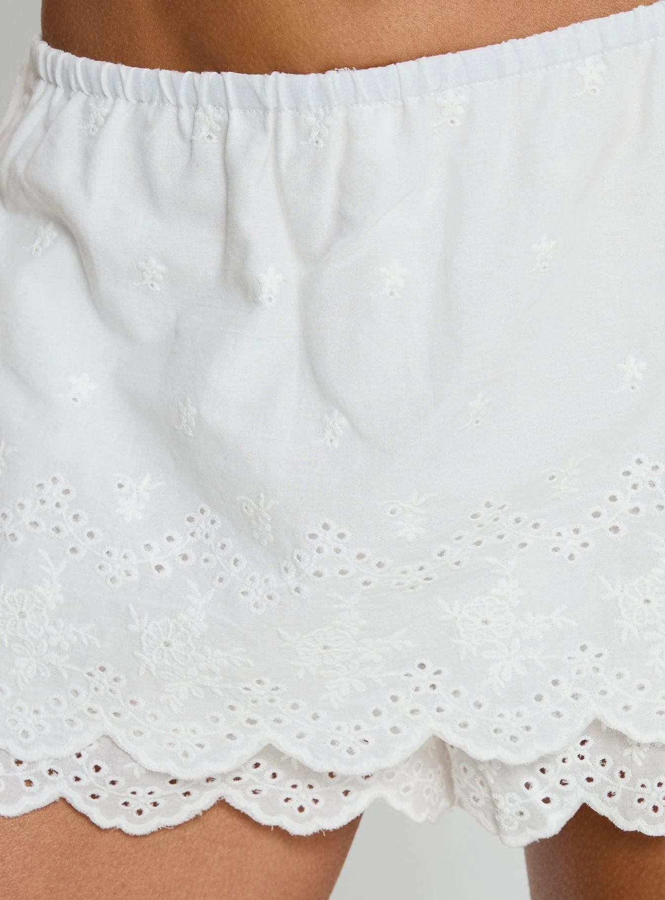 Twin Spirit Broderie Skort White - Image 6