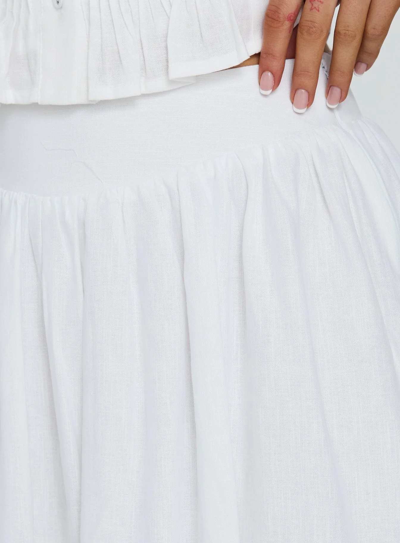 Valerio Maxi Skirt White - Image 6
