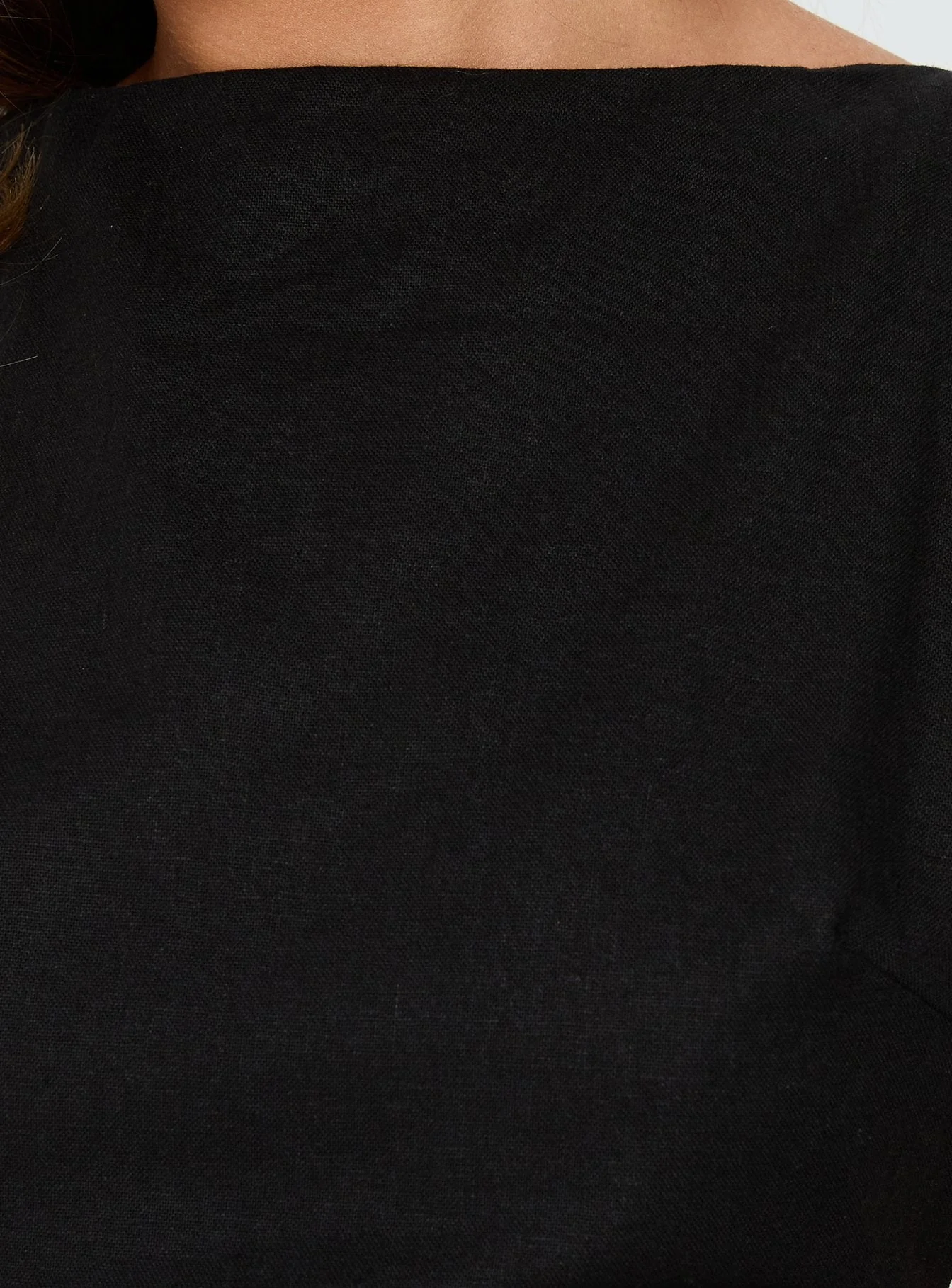 Veara Linen Low Back Tie Detail Playsuit Black - Image 5