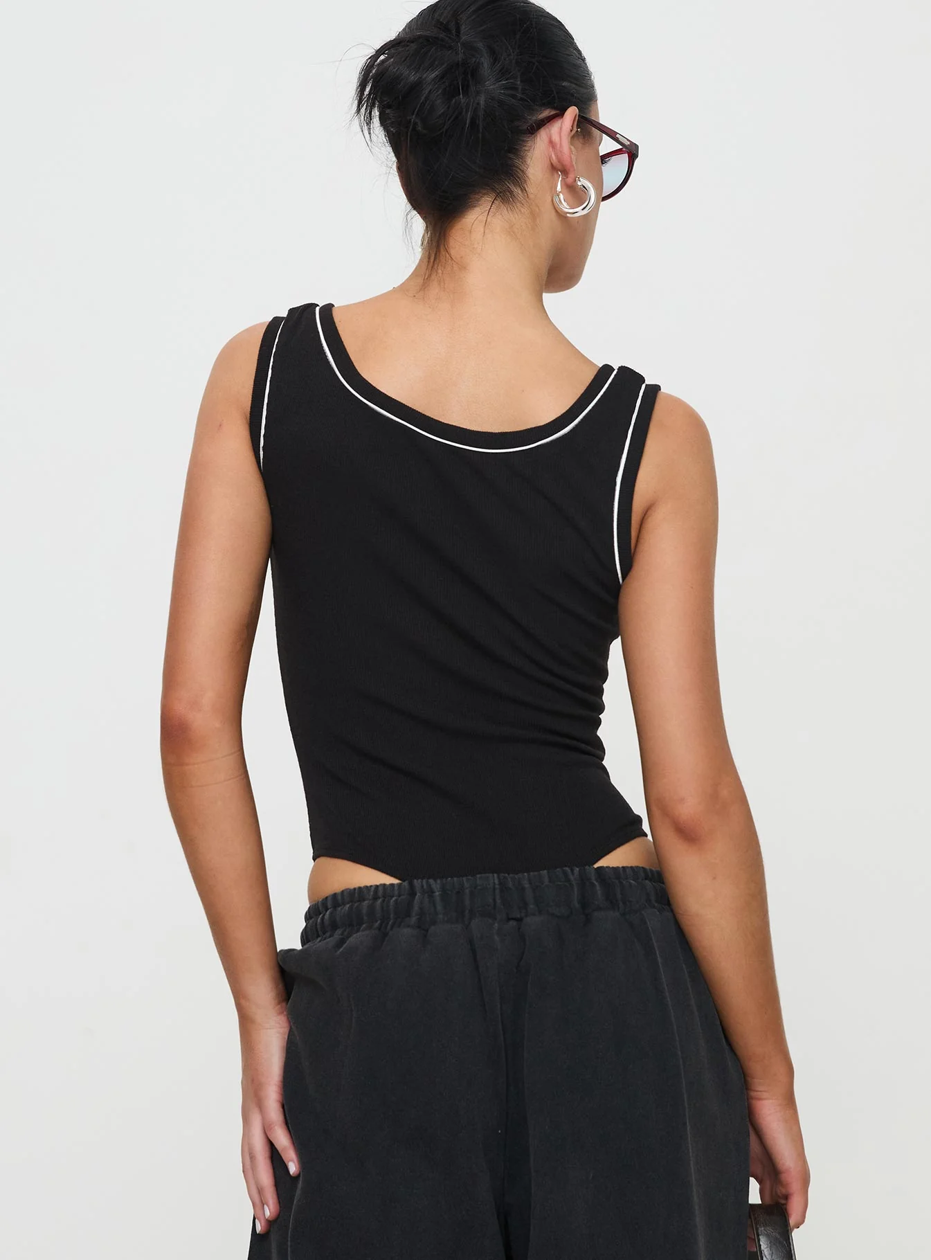 Velvela Contrast Stitch Bodysuit Black / White - Image 5