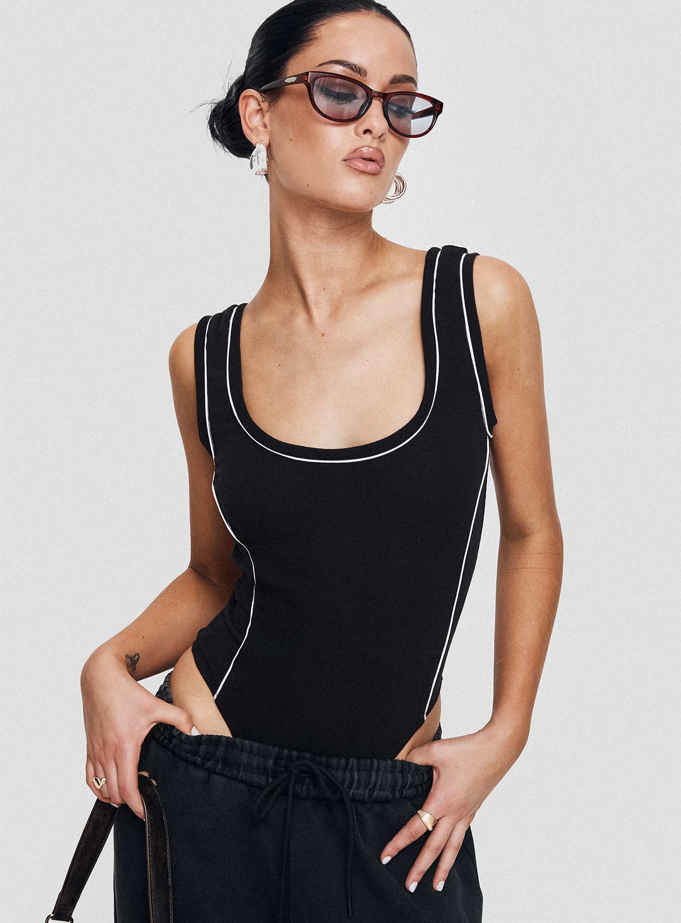 Velvela Contrast Stitch Bodysuit Black / White - Image 8
