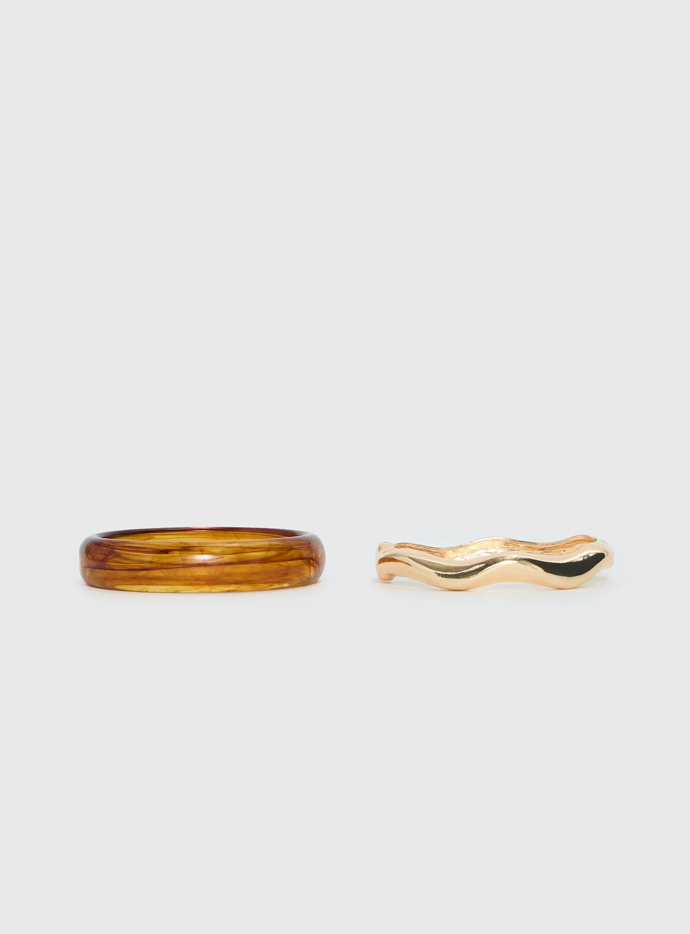 Want Your Love Resin Cuff Set Gold / Brown - Image 4