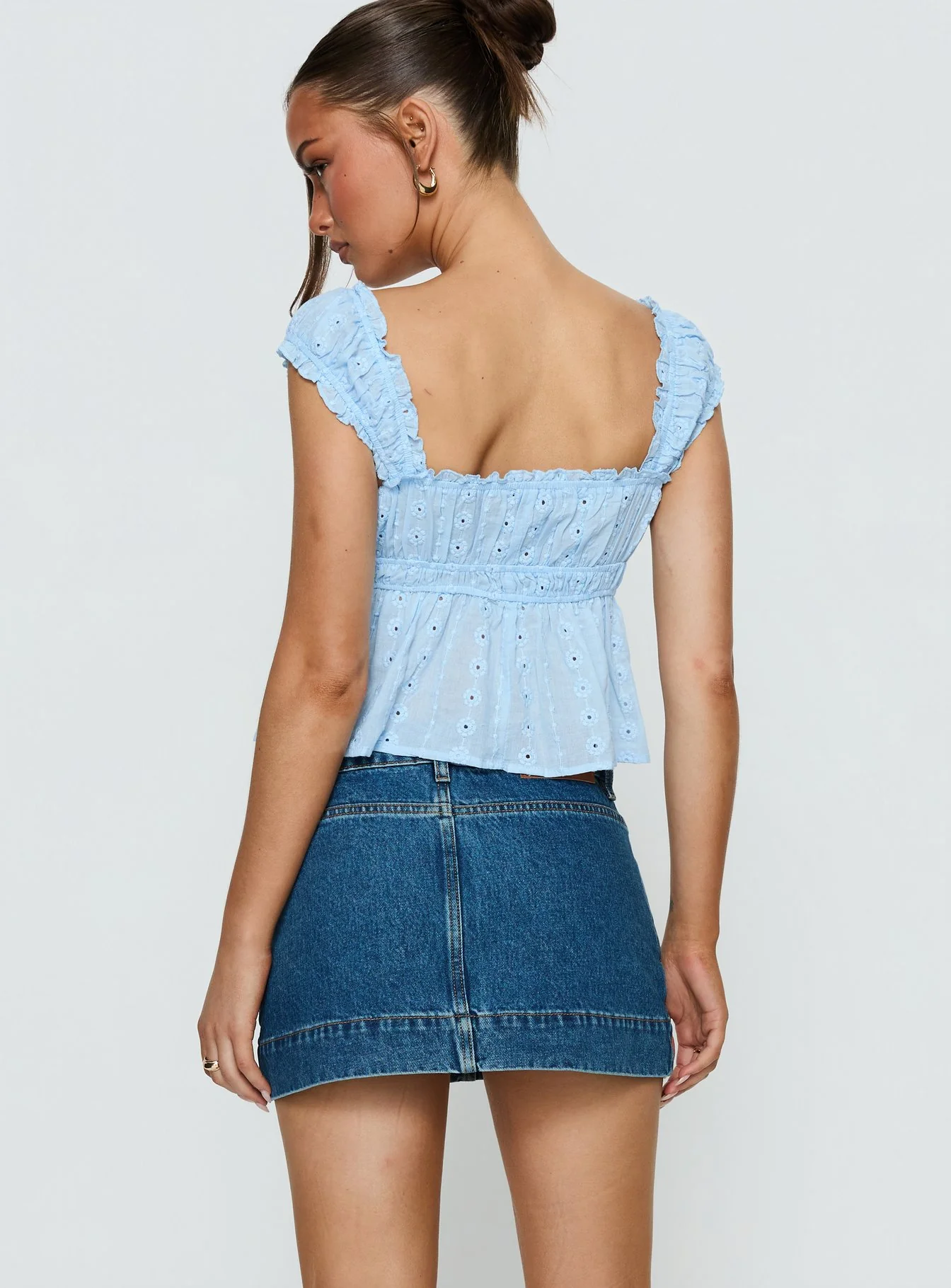 Warna Low Rise Denim Mini Skirt Mid Blue Wash - Image 4