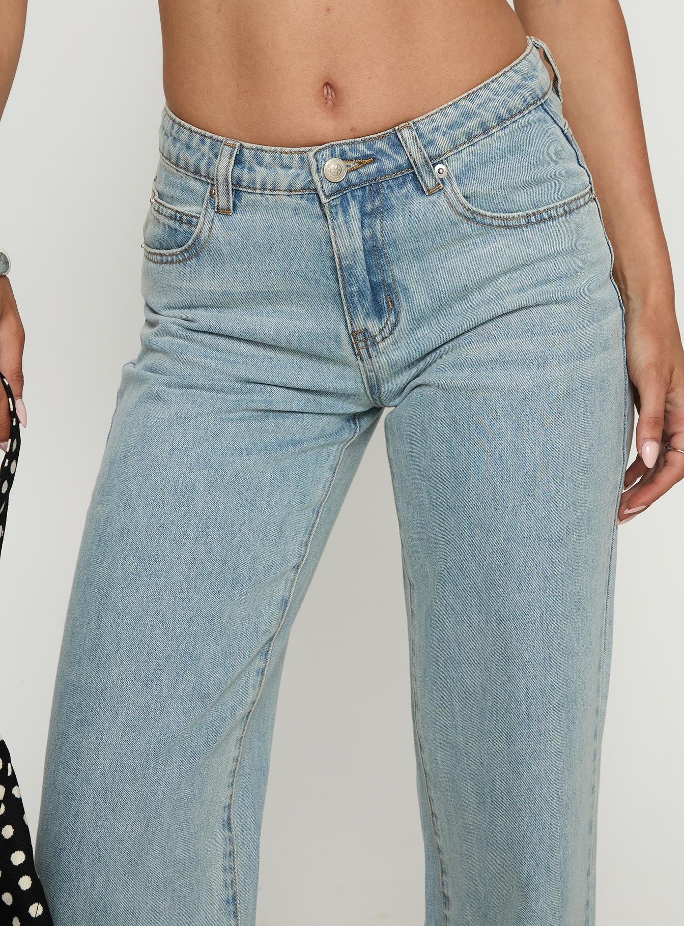 West End Girl Mid Rise Straight Leg Jeans Light Blue Wash - Image 6