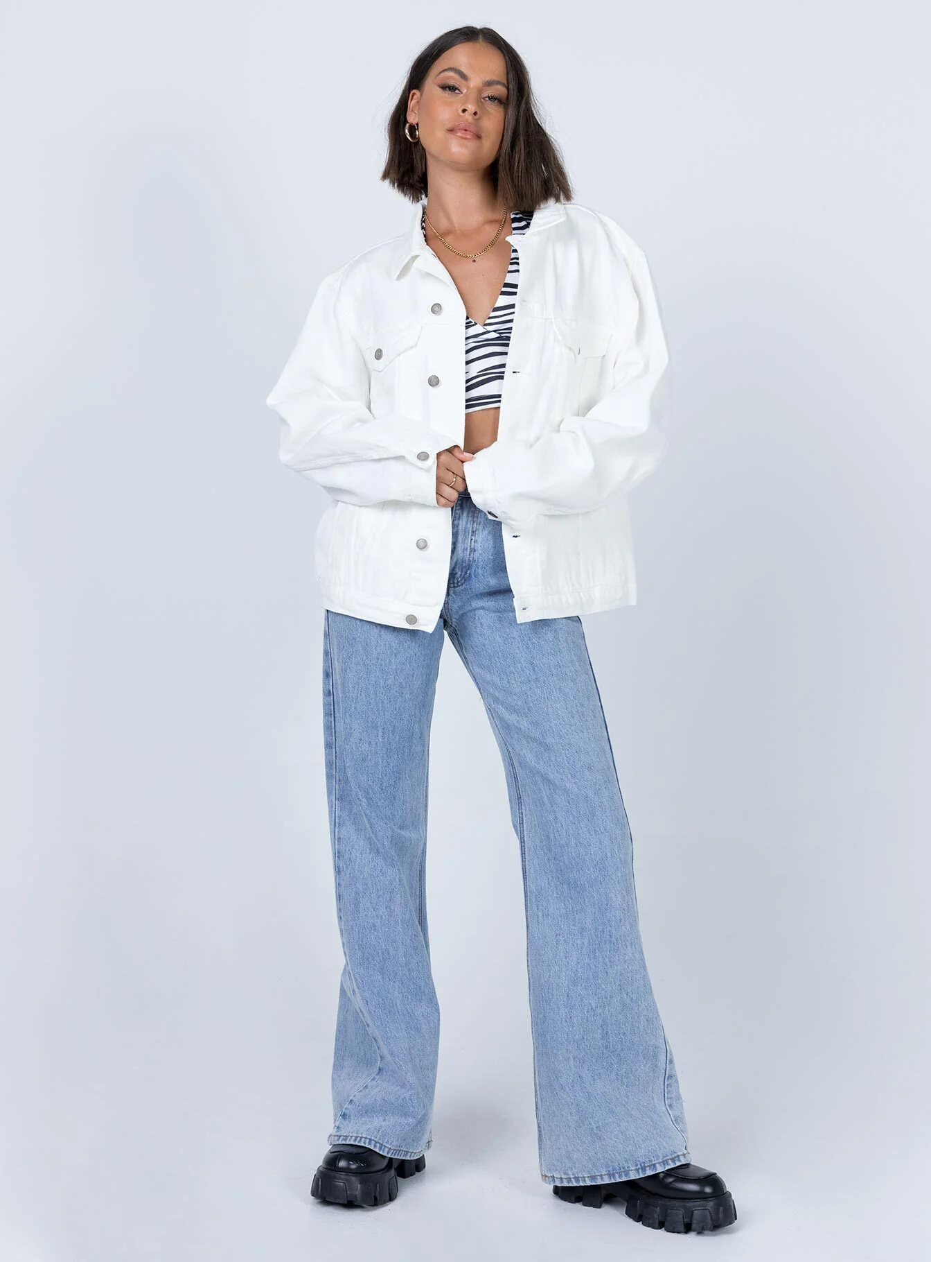 Western Denim Jacket White - Image 3