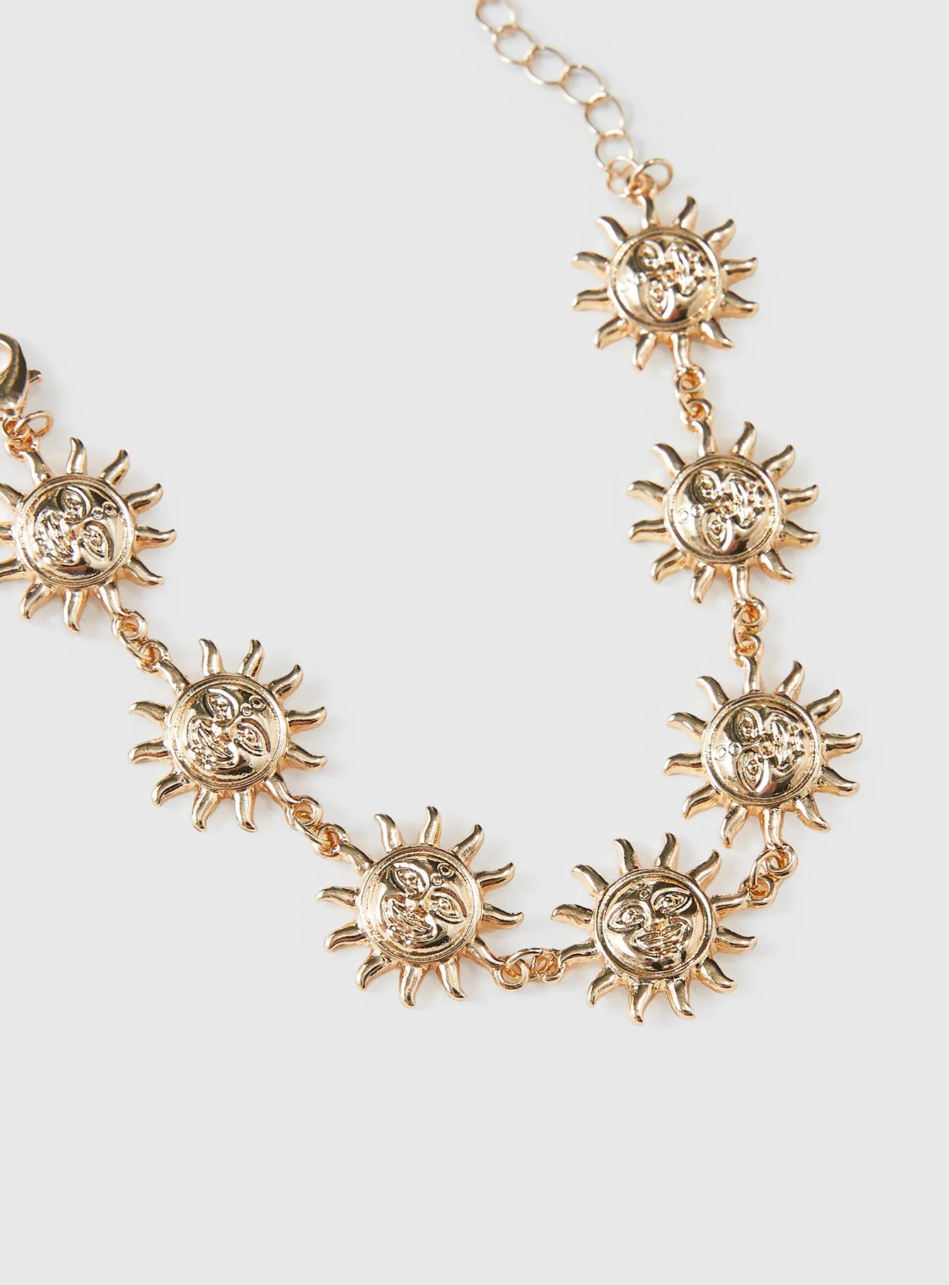 Worldwide Bracelet Gold - Image 3