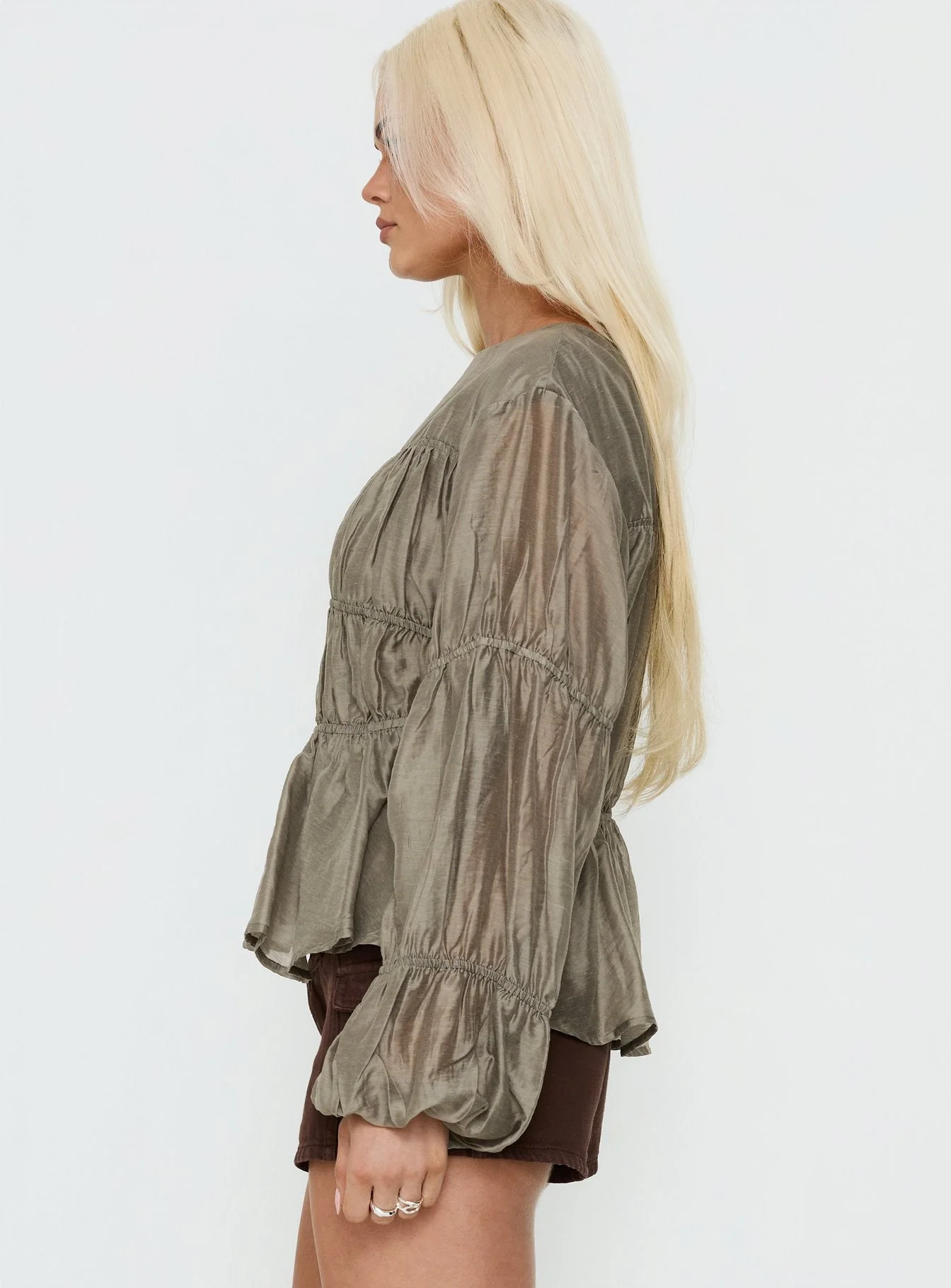 Xamira Ruched Long Sleeve Top Olive - Image 3