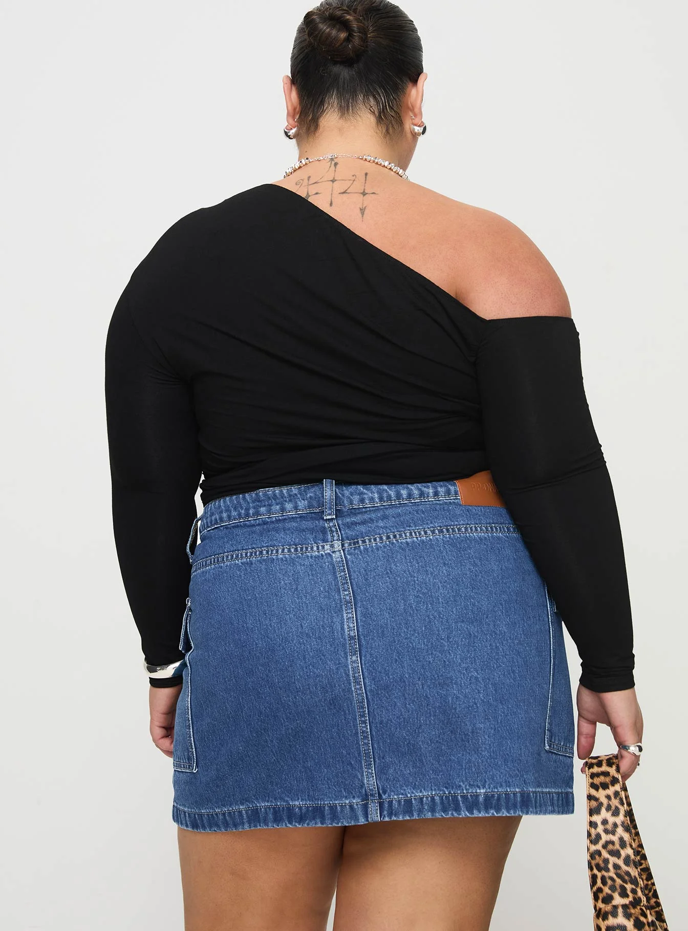 Zakai Cargo Denim Mini Skirt Mid Blue Curve - Image 5