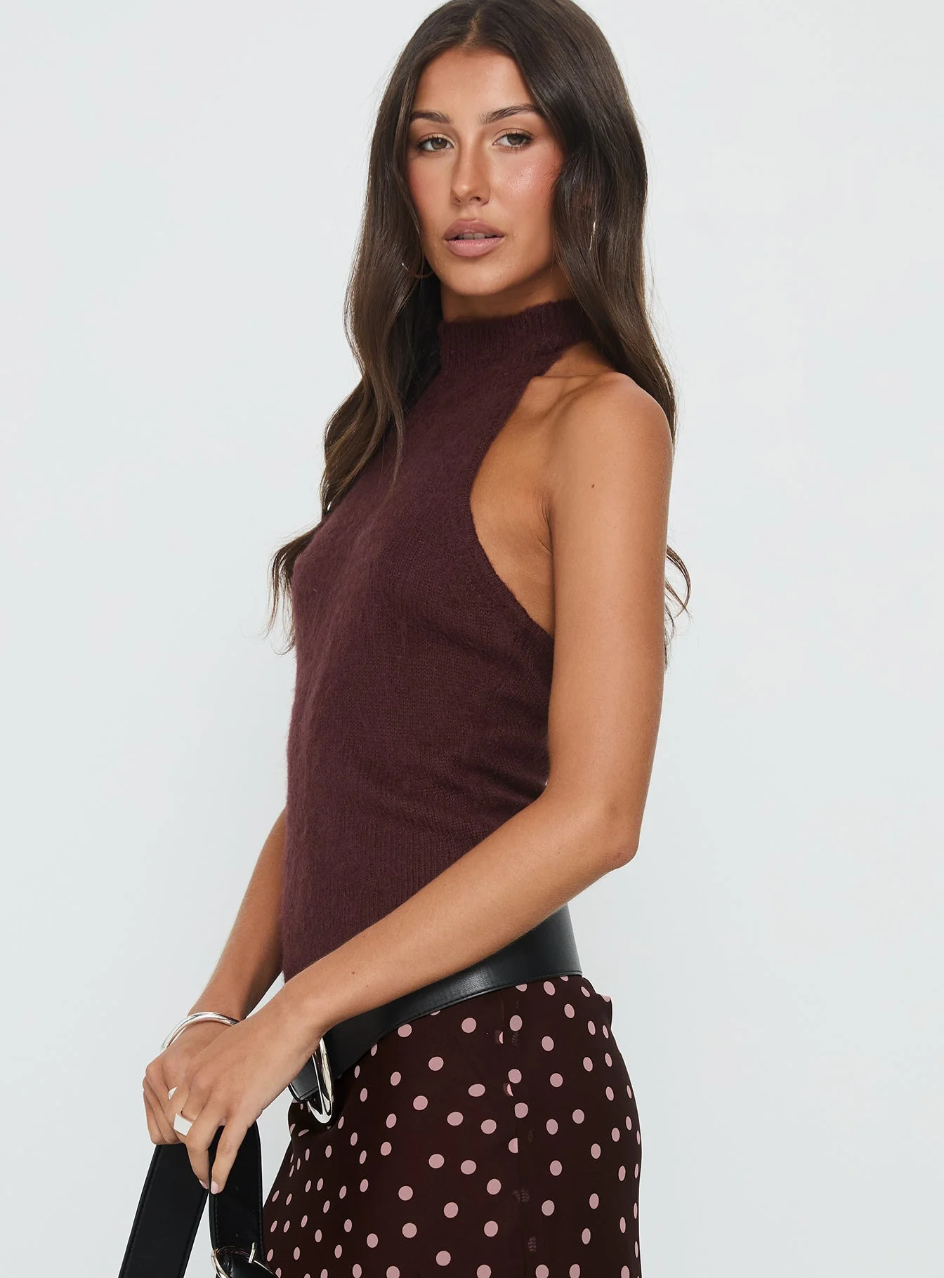 Zariela High Neck Sleeveless Top Burgundy - Image 4