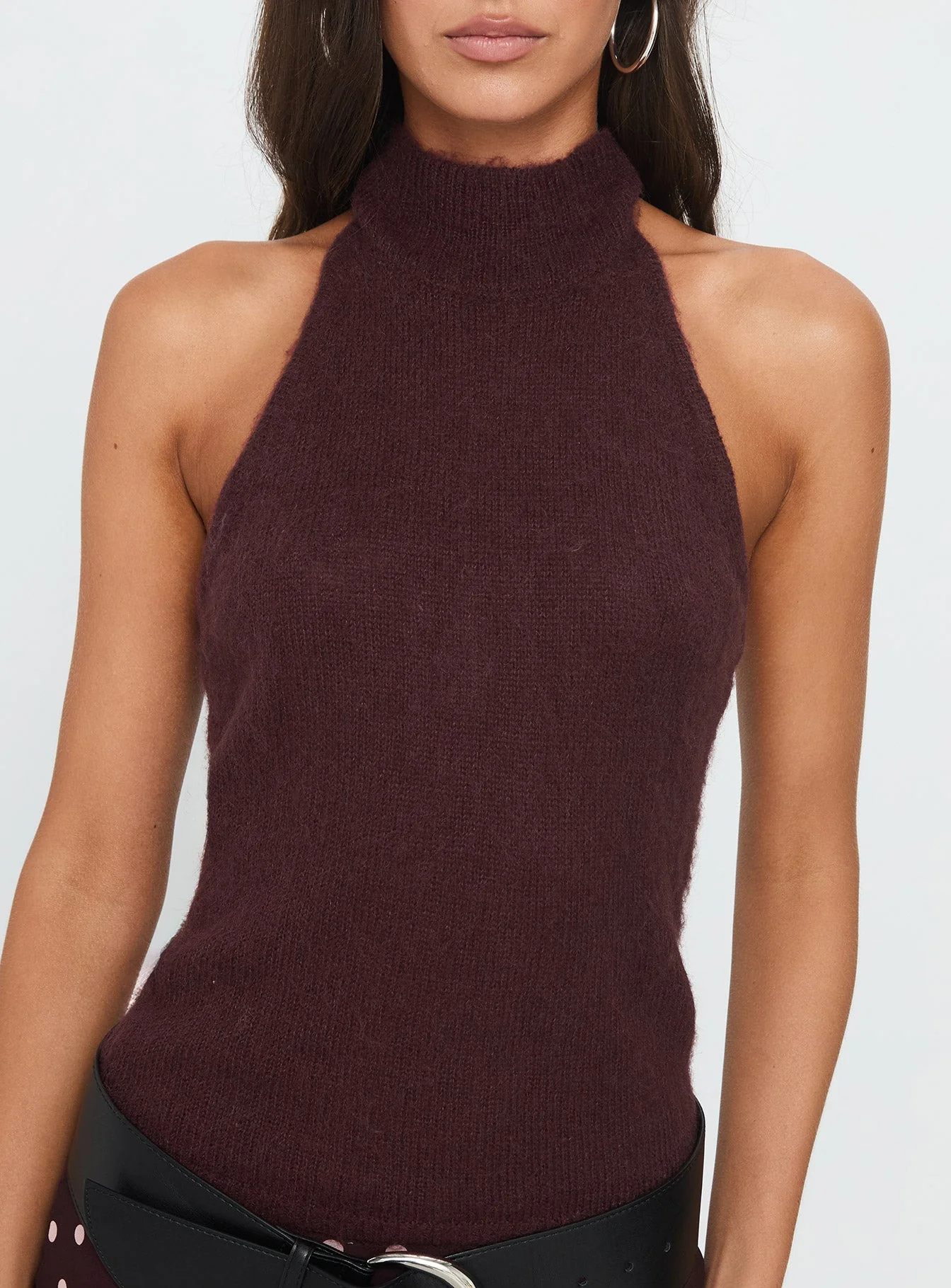 Zariela High Neck Sleeveless Top Burgundy - Image 6